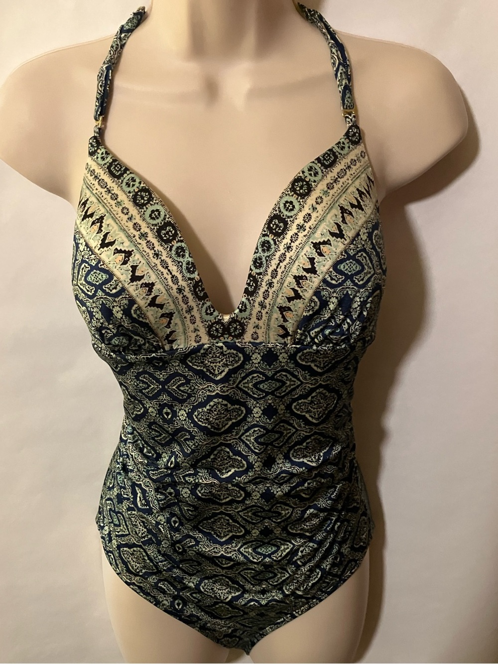 Athleta patterned one piece swimsuit in size small